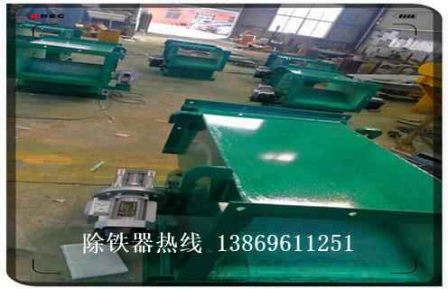 管道除鐵器，陜西管道式永磁除鐵器_RCYG陜西管道式永磁除鐵器_水泥造紙廠(chǎng)管道除鐵器圖片