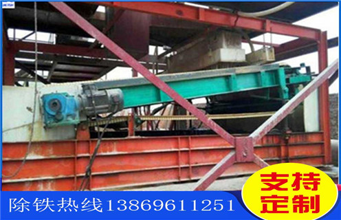 平板磁選機， 云南平板磁選機適用場(chǎng)合_云南平板磁選機適用場(chǎng)合價(jià)格好，參數及磁場(chǎng)強度 